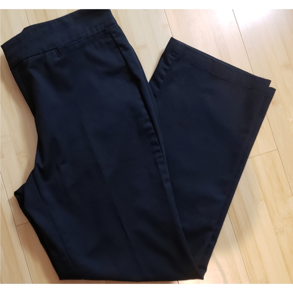 Dockers sz 10 Black pants short